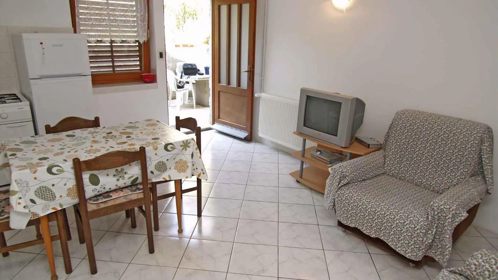 Apartments In Veli Losinj 26474 Kroatien